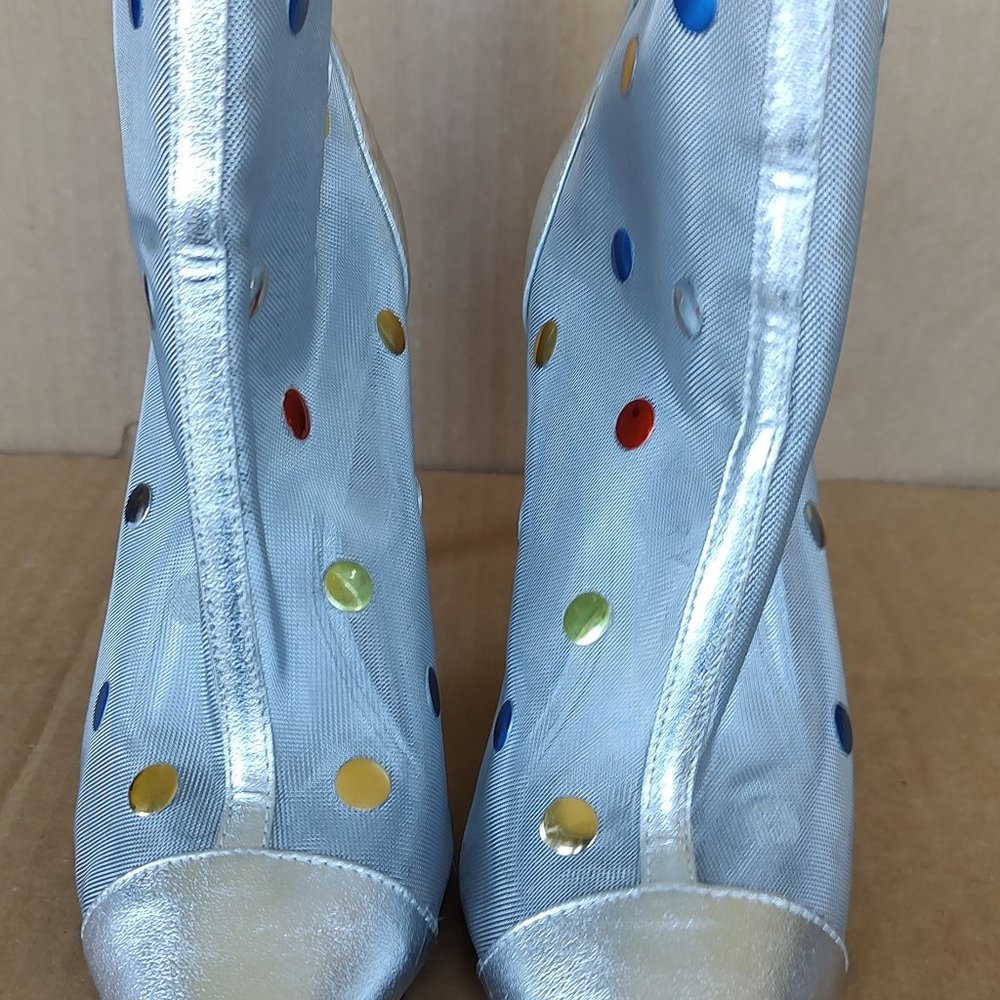 Katy Perry The Jeffree mesh booties. Size 9